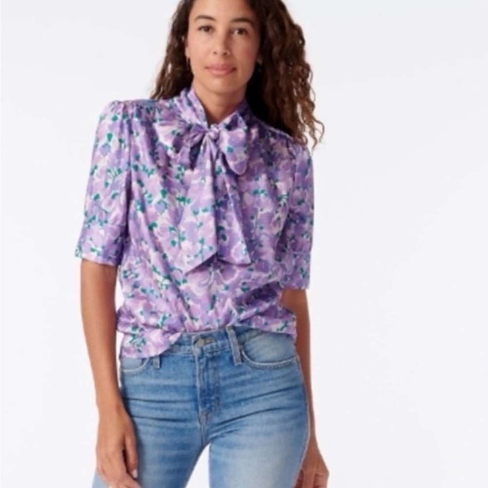 ✨ J.Crew Floral Tie-Neck Blouse | 1/2 Sleeve | Size Medium | NWOT ✨